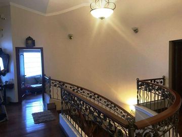 Venta Casa Urbanización Cerrada – Sector Embajada Americana