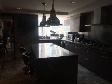DEPARTAMENTO EN VENTA EN BOSQUES DE LAS LOMAS BOSQUE ALTO