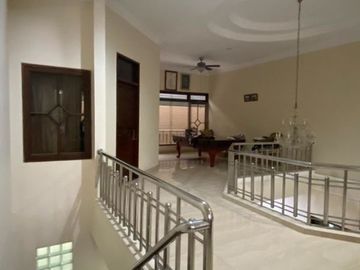 Rumah Sutorejo Tengah STRATEGIS, SIAP HUNI