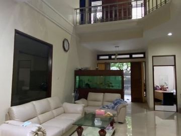 Rumah Sutorejo Tengah STRATEGIS, SIAP HUNI