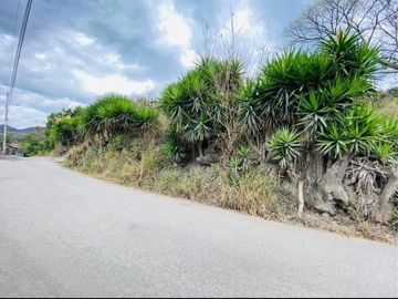 Vendo terreno en Malacatos sector Calera