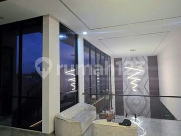 Rumah Mewah 3 Lantai dan Super Modern Dikawasan Taman Kopo Katapang Bandung