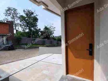 Rumah Villa Modern 2 lantai siap huni pemda Sukahati cibinong Bogor
