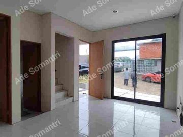 Rumah Villa Modern 2 lantai siap huni pemda Sukahati cibinong Bogor