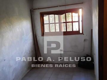 DOS CASAS, 2 Y 3 AMBIENTES. LIBERTAD, MERLO. ZONA OESTE. BUENOS AIRES