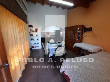 DOS CASAS, 2 Y 3 AMBIENTES. LIBERTAD, MERLO. ZONA OESTE. BUENOS AIRES
