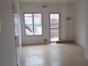 Excelente departamento a estrenar en venta, 2 ambientes, San Antonio de Padua.-