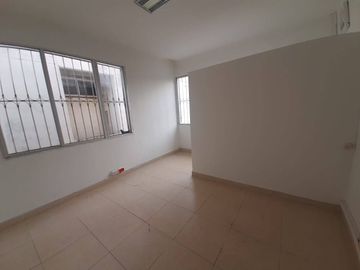 CASA EN VENTA BARRIO CENTRO |5174