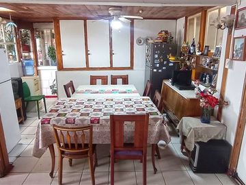Casa en Venta en calle Vicuña