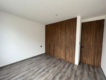 CASA NUEVA, MODERNA EN VENTA LOMALTA, MORELIA CASA CLUB, GIMNASIO, CANCHAS, ETC.