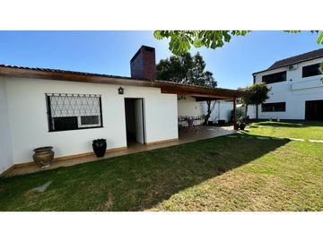 Venta casa 6 AMB paso del rey centro
