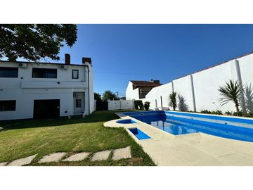 Venta casa 6 AMB paso del rey centro