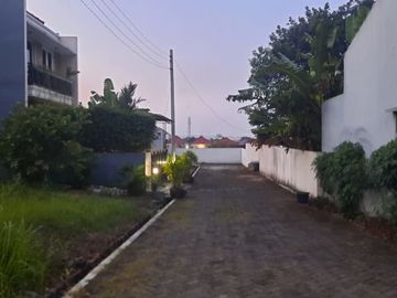 Rumah Strategis di Karangrejo Banyumanik dekat RS Hermina