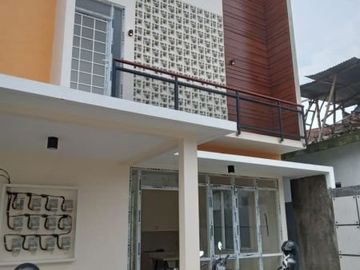 DIJUAL KOST 2 LANTAI DEKAT BERBAGAI KAMPUS DI MALANG