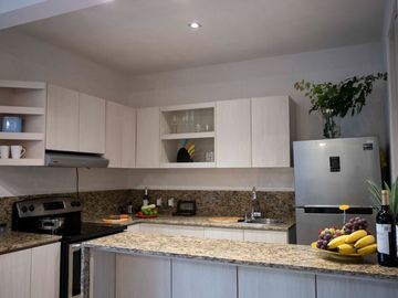 Penthouse con alberca privada, gimnasio, yoga, spa, tecnología ecológica