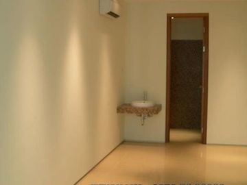 RUMAH MENTENG T/B. 678/488 [POOL] , iDR. 63M (NEGO)