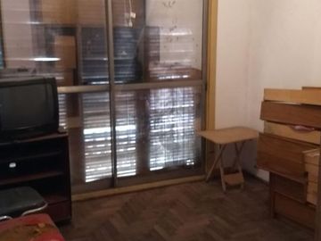 Venta casa 4 ambientes La Tablada