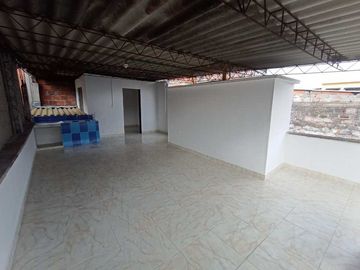 CASA EN VENTA EN SAMARIA/PEREIRA
