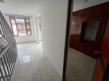 CASA EN VENTA EN SAMARIA/PEREIRA
