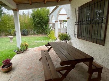 CASA EN VENTA EN TEQUISQUIAPAN EN GRANJAS RESIDENCIAL ELVI