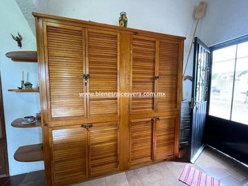 CASA EN VENTA EN TEQUISQUIAPAN EN GRANJAS RESIDENCIAL ELVI