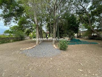 CASA EN VENTA EN TEQUISQUIAPAN EN GRANJAS RESIDENCIAL ELVI