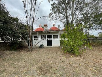 CASA EN VENTA EN TEQUISQUIAPAN EN GRANJAS RESIDENCIAL ELVI