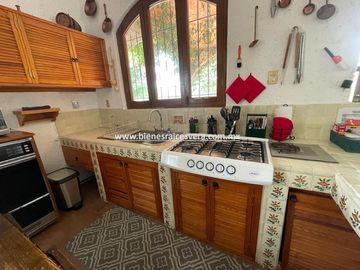 CASA EN VENTA EN TEQUISQUIAPAN EN GRANJAS RESIDENCIAL ELVI