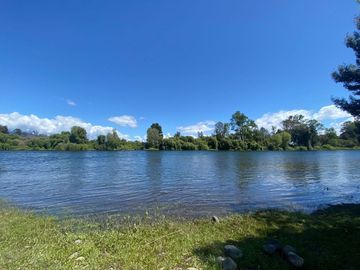 Terreno borde Rio Calcurrupe