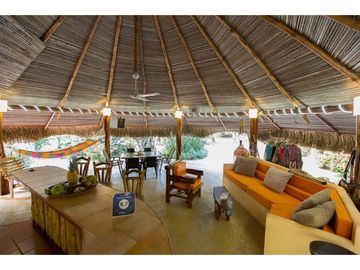 VENTA HOTEL CABAÑAS TURISTICAS VALLE DE ANTON CERCA A LA PLAYA  CV