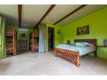 VENTA HOTEL CABAÑAS TURISTICAS VALLE DE ANTON CERCA A LA PLAYA  CV