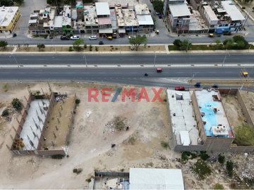 ¡Oportunidad única en Paita! 🌟

Te presentamos este excelente terreno en venta, ubicado en la estratégica carretera a Paita , justo en esquina, en l