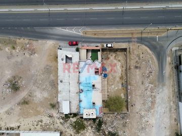 ¡Oportunidad única en Paita! 🌟

Te presentamos este excelente terreno en venta, ubicado en la estratégica carretera a Paita , justo en esquina, en l