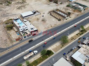 ¡Oportunidad única en Paita! 🌟

Te presentamos este excelente terreno en venta, ubicado en la estratégica carretera a Paita , justo en esquina, en l