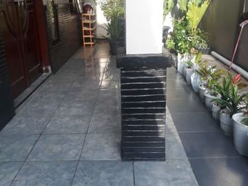 Rmh second siap Huni semi furnished beji,depok
