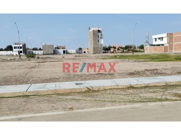 ✨ ¡OPORTUNIDAD ÚNICA para cumplir tu sueño de construir tu casa ideal! ✨

📍 Ubicación Privilegiada:
LOTE 022 Mz - E3 Urb. San Antonio De Chiclayo,