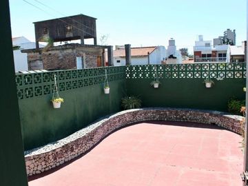 Departamento Tipo Casa en venta en Villa Dominico