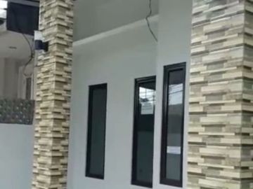 DIJUAL RUMAH BAGUS SIAP HUNI ROW JALAN LEBAR DI GRIYA LOKA BSD