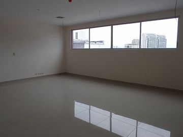 Oficina en Venta en el norte de Guayaquil (de estreno)