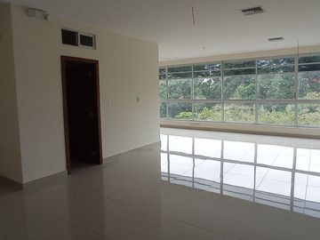 Oficina en Venta en el norte de Guayaquil (de estreno)