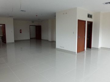 Oficina en Venta en el norte de Guayaquil (de estreno)