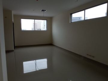 Oficina en Venta en el norte de Guayaquil (de estreno)