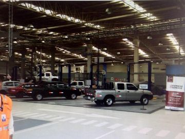 Local Comercial Ideal Venta De Autos O Similares