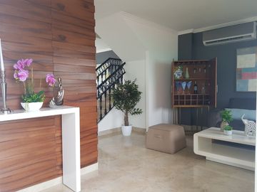 Venta de casa Ria 3 dormitorios en Casa Laguna- Floreana cerca del Riocentro Dorado y Plaza Batan, La Aurora Daule