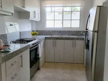 Venta de casa Ria 3 dormitorios en Casa Laguna- Floreana cerca del Riocentro Dorado y Plaza Batan, La Aurora Daule