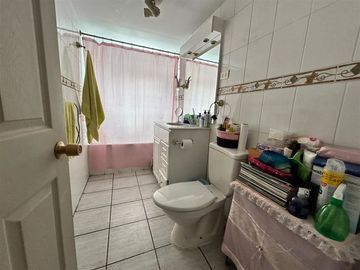Casa en Venta en EMILIO DELPORTE, ANTONIO VARAS, MANUEL MONTT