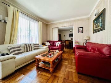 Casa en Venta en EMILIO DELPORTE, ANTONIO VARAS, MANUEL MONTT