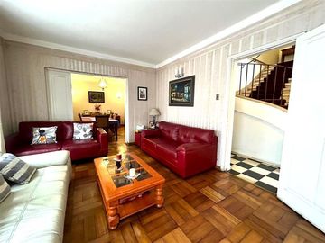 Casa en Venta en EMILIO DELPORTE, ANTONIO VARAS, MANUEL MONTT