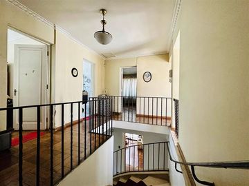 Casa en Venta en EMILIO DELPORTE, ANTONIO VARAS, MANUEL MONTT