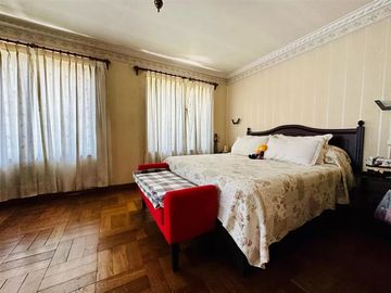 Casa en Venta en EMILIO DELPORTE, ANTONIO VARAS, MANUEL MONTT